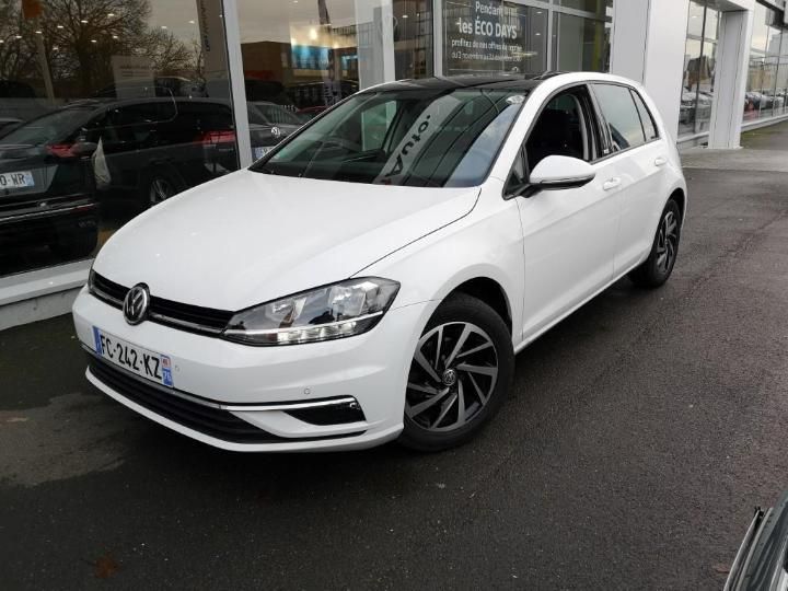 VOLKSWAGEN GOLF 2018 wvwzzzauzkw065119