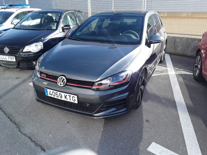 VOLKSWAGEN GOLF 2019 wvwzzzauzkw072049