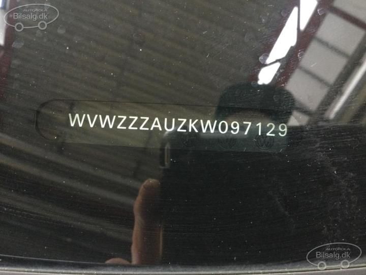 VOLKSWAGEN GOLF 2019 wvwzzzauzkw097129