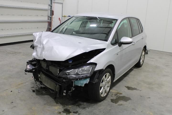 VOLKSWAGEN GOLF 2019 wvwzzzauzkw676840