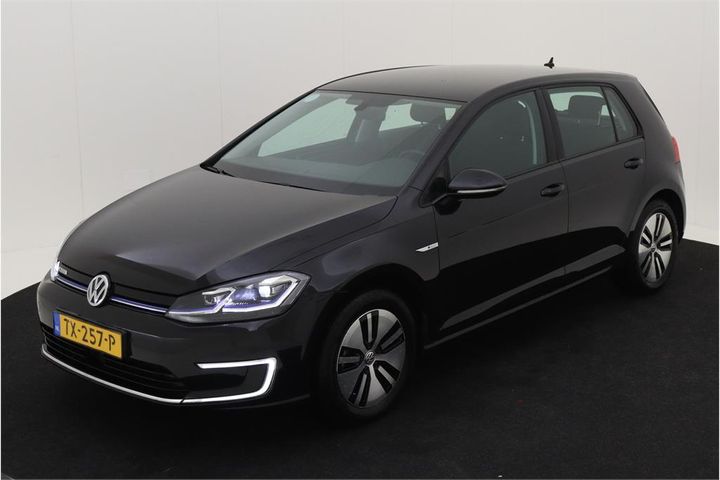 VOLKSWAGEN GOLF 2018 wvwzzzauzkw900148