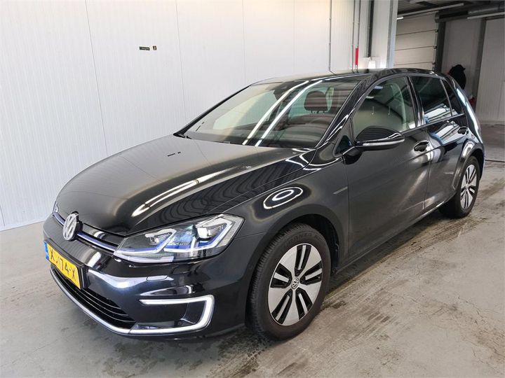 VOLKSWAGEN GOLF 2018 wvwzzzauzkw904500