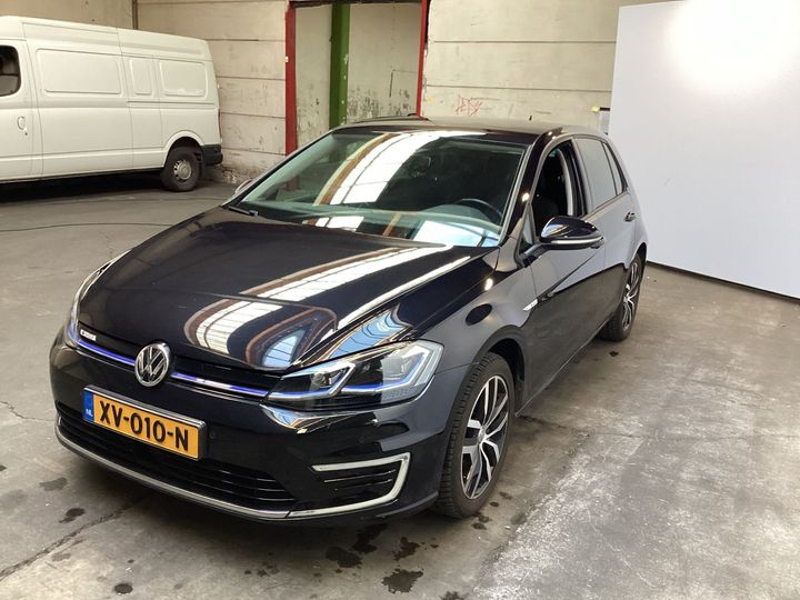 VOLKSWAGEN GOLF 2019 wvwzzzauzkw911960