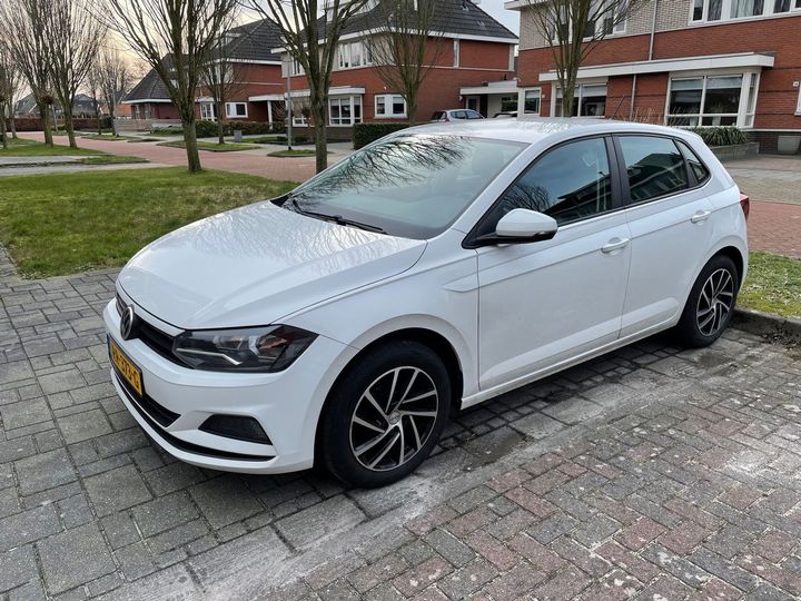 VOLKSWAGEN POLO 2018 wvwzzzawzjy038007