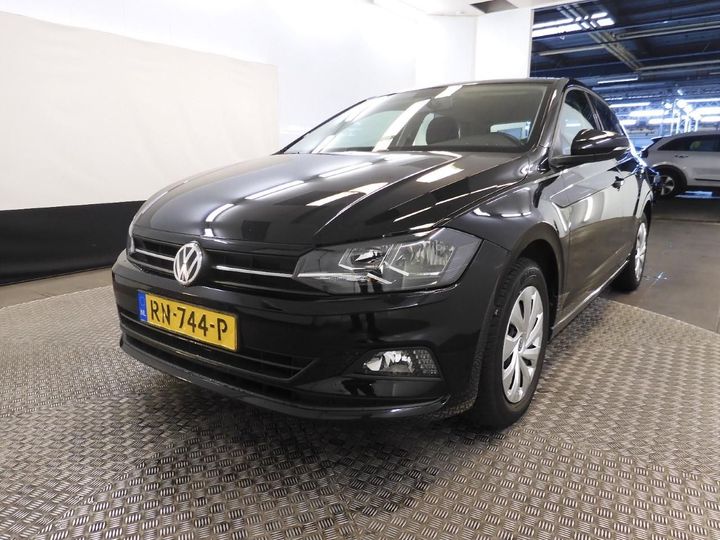 VOLKSWAGEN POLO 2018 wvwzzzawzjy048995