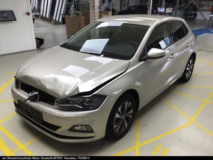 VOLKSWAGEN POLO 2018 wvwzzzawzjy157470