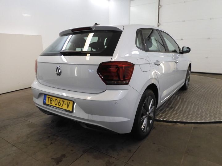 VOLKSWAGEN POLO 2018 wvwzzzawzjy200300