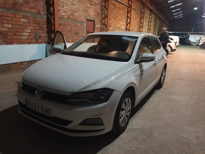 VOLKSWAGEN POLO 2018 wvwzzzawzjy205594