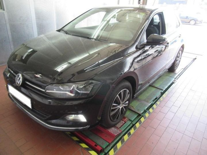 VOLKSWAGEN POLO 2018 wvwzzzawzjy214612