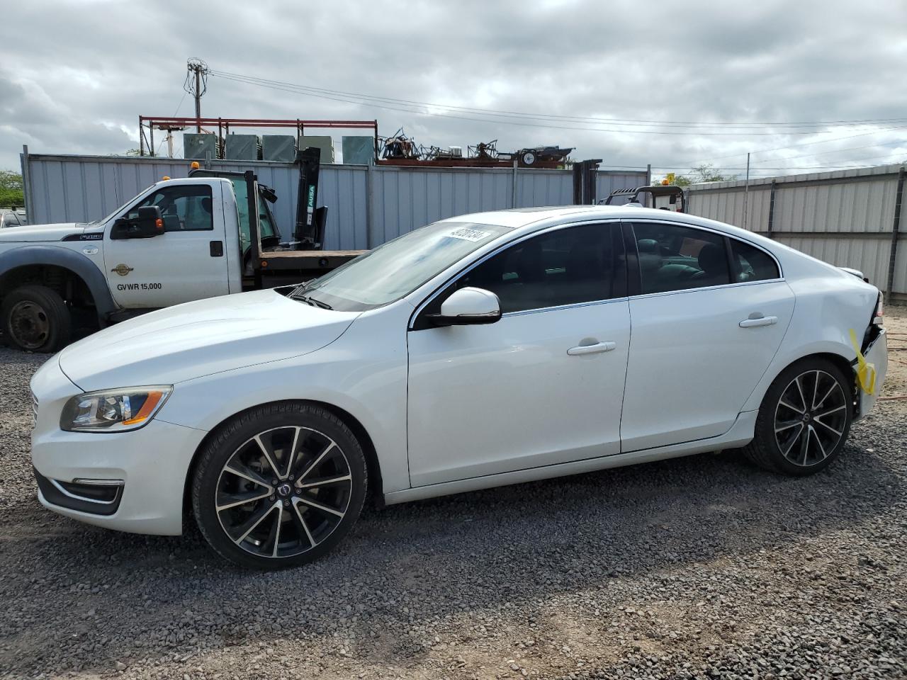 VOLVO S60 2016 yv126mfk2g2408709