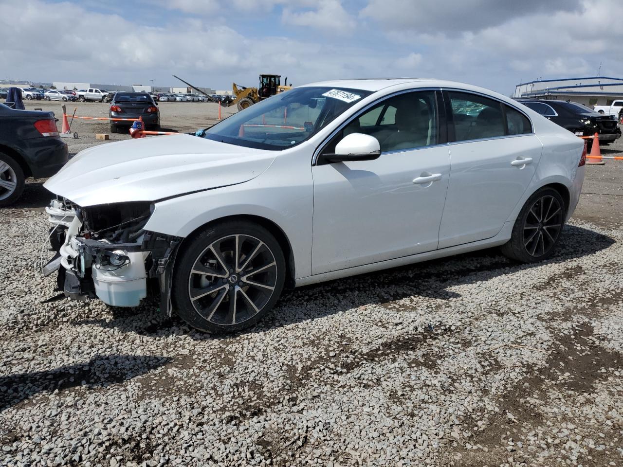 VOLVO S60 2016 yv126mfk2g2413862