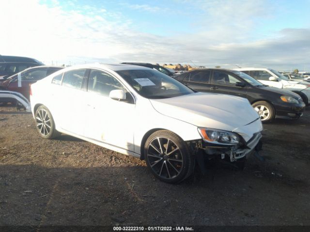 VOLVO S60 2016 yv126mfkxg2396146