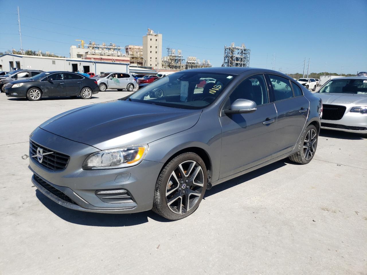 VOLVO S60 2018 yv126mfl2j2455271