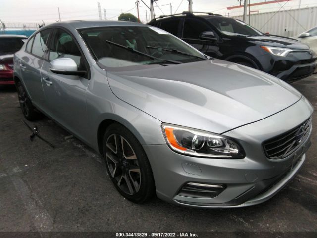 VOLVO S60 2017 yv126mfl5h2421397