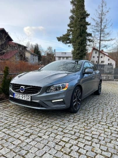 VOLVO S60 SALOON 2017 yv126mfl5h2421870