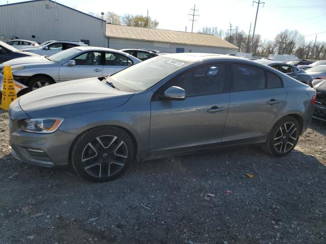 VOLVO S60 2017 yv126mfl5h2422467