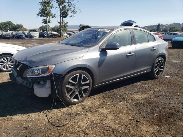 VOLVO S60 2017 yv126mfl8h2424018