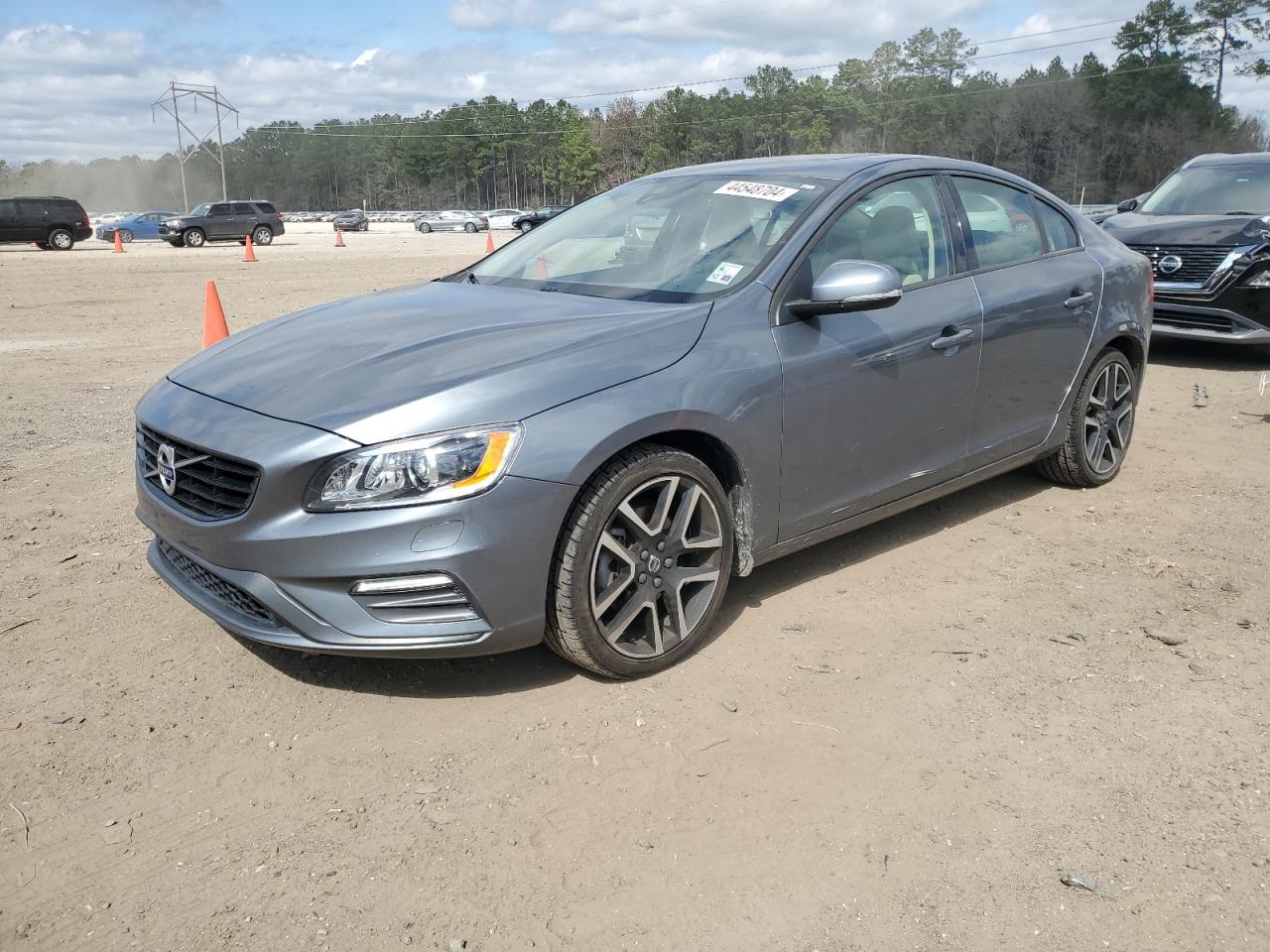 VOLVO S60 2017 yv126mfl8h2441417