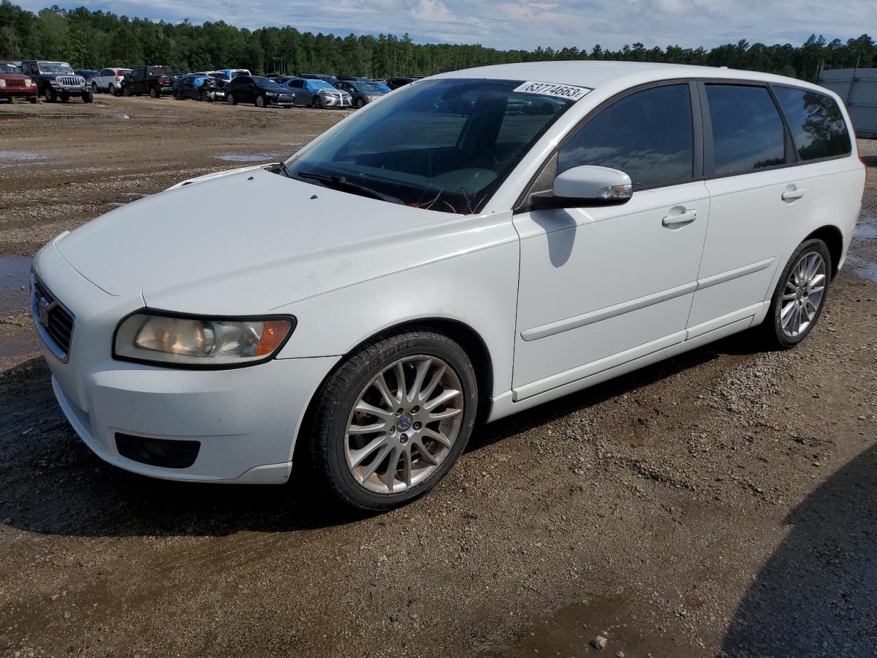 VOLVO V50 2010 yv1382mw8a2573129