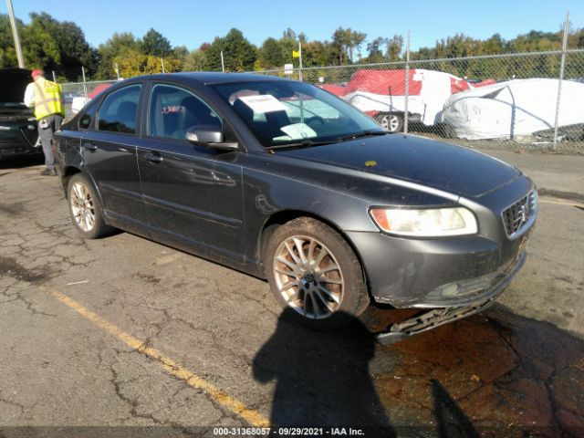 VOLVO S40 2010 yv1390ms2a2512681