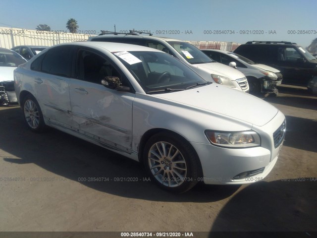 VOLVO S40 2010 yv1390ms3a2508137