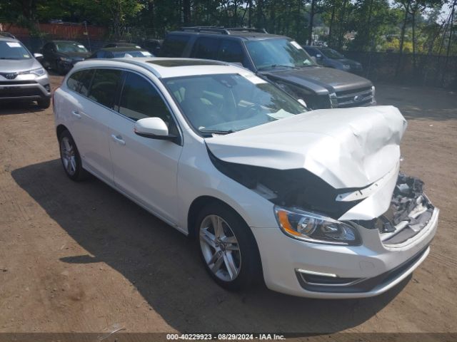 VOLVO V60 2015 yv140mebxf1207298