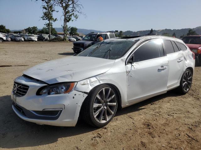 VOLVO V60 2015 yv140mek8f1242180