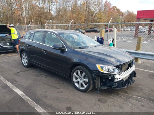 VOLVO V60 2016 yv140mek8g1304968