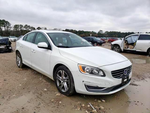 VOLVO S60 PREMIE 2015 yv140mfb2f1312481