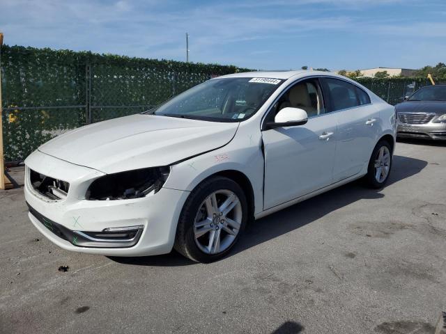 VOLVO S60 2015 yv140mfkxf1343798