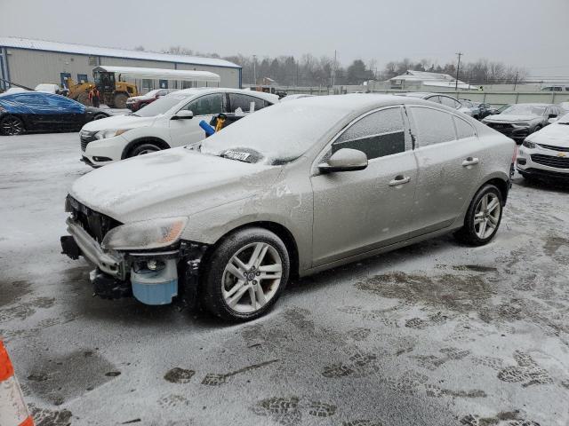 VOLVO S60 PREMIE 2015 yv140mfkxf2337672