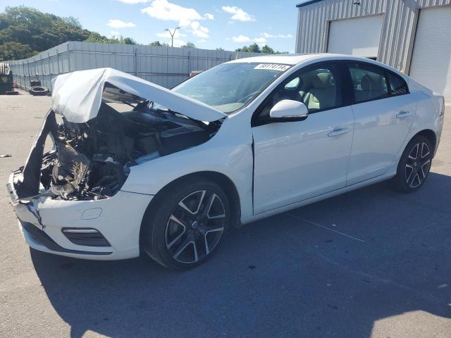 VOLVO S60 2018 yv140mtl4j2455609