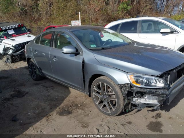 VOLVO S60 2018 yv140mtl8j2450798