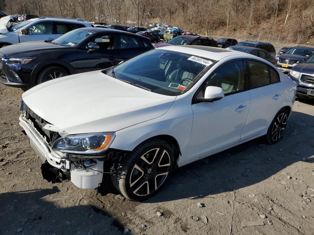 VOLVO S60 2017 yv140mtlxh2436962