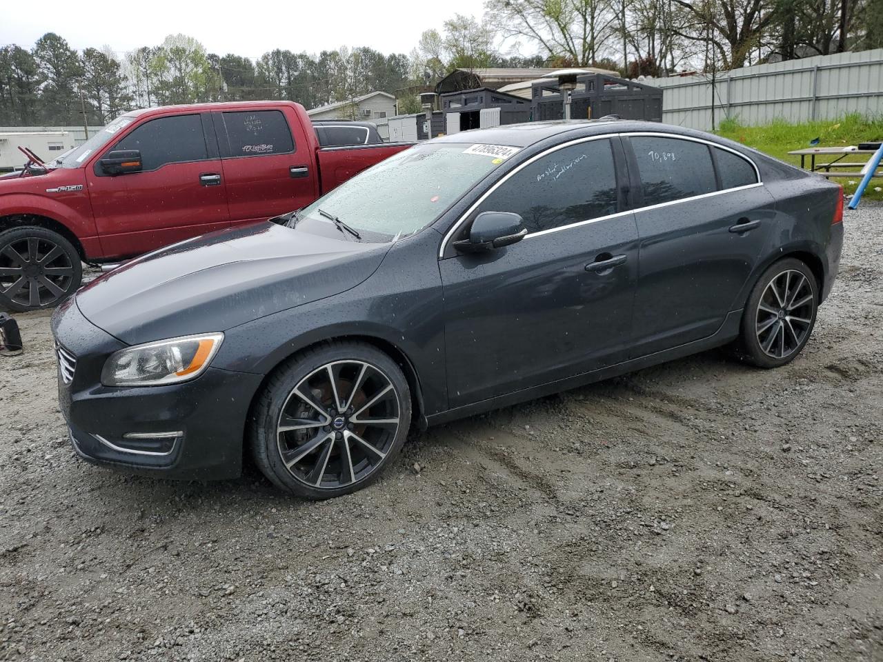 VOLVO S60 PREMIE 2016 yv149mfk1g2393023