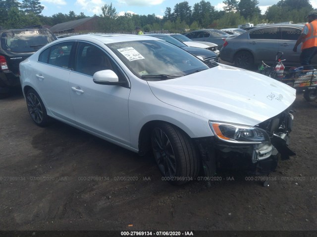 VOLVO S60 2015 yv149mfm4f2335052