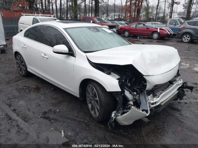 VOLVO S60 2015 yv149mfm6f1332983