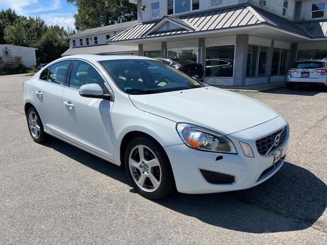 VOLVO S60 2013 yv1612fh0d2183372