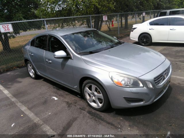 VOLVO S60 2013 yv1612fh0d2184764