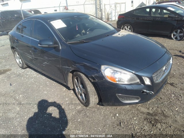 VOLVO S60 2013 yv1612fh0d2186515