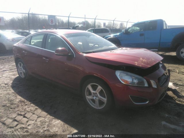 VOLVO S60 2013 yv1612fh0d2229069