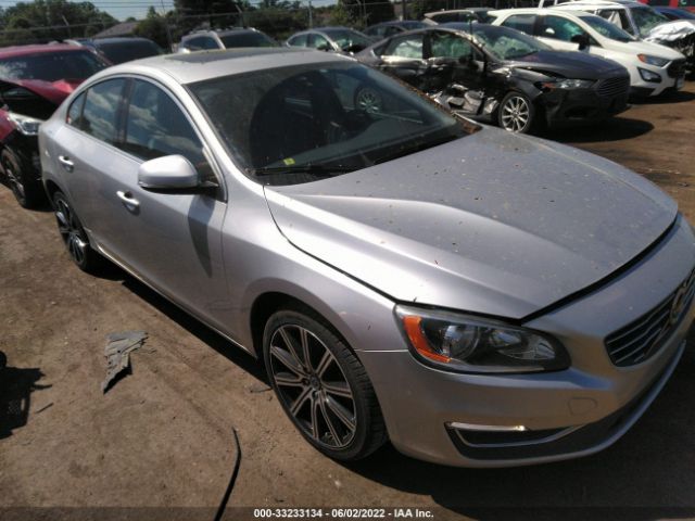 VOLVO S60 2014 yv1612fh3e2271480