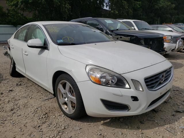 VOLVO S60 T5 2013 yv1612fh6d1226392