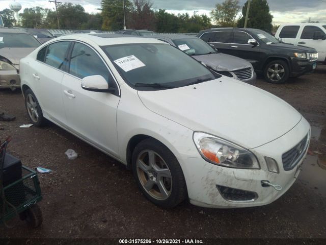 VOLVO S60 2013 yv1612fh6d2194408