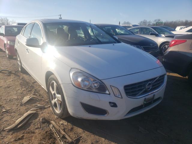 VOLVO S60 T5 2013 yv1612fh6d2233563