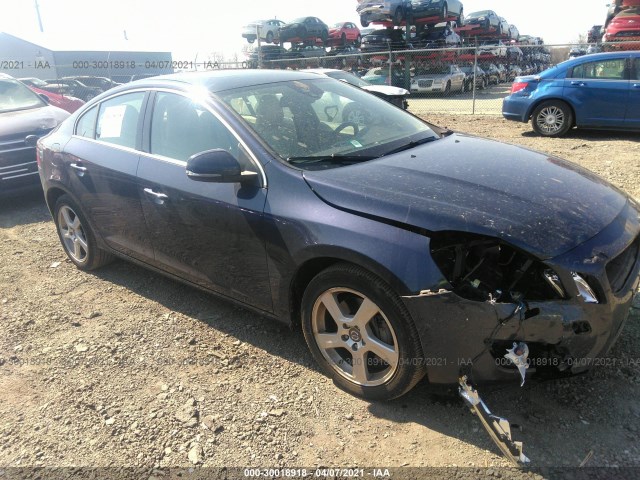 VOLVO S60 2013 yv1612fh8d1228483