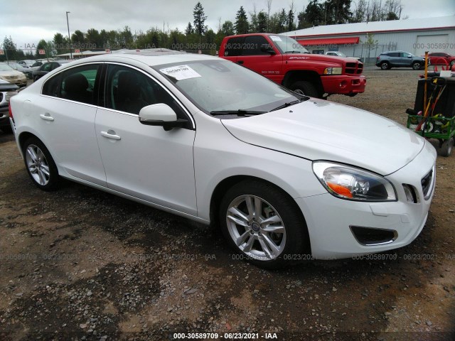 VOLVO S60 2013 yv1612fh9d2221410