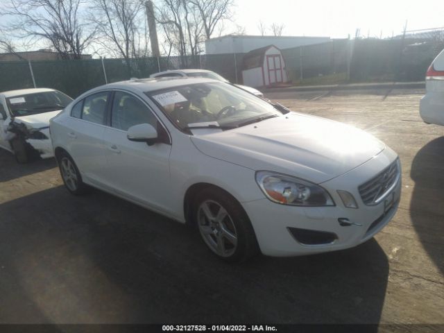 VOLVO S60 2013 yv1612fhxd2187008