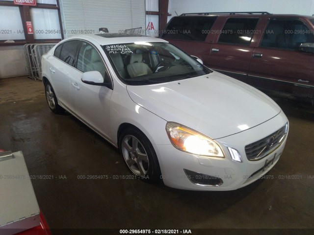 VOLVO S60 2013 yv1612fs0d2184744