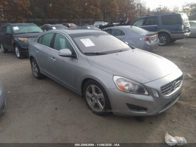 VOLVO S60 2013 yv1612fs0d2187563